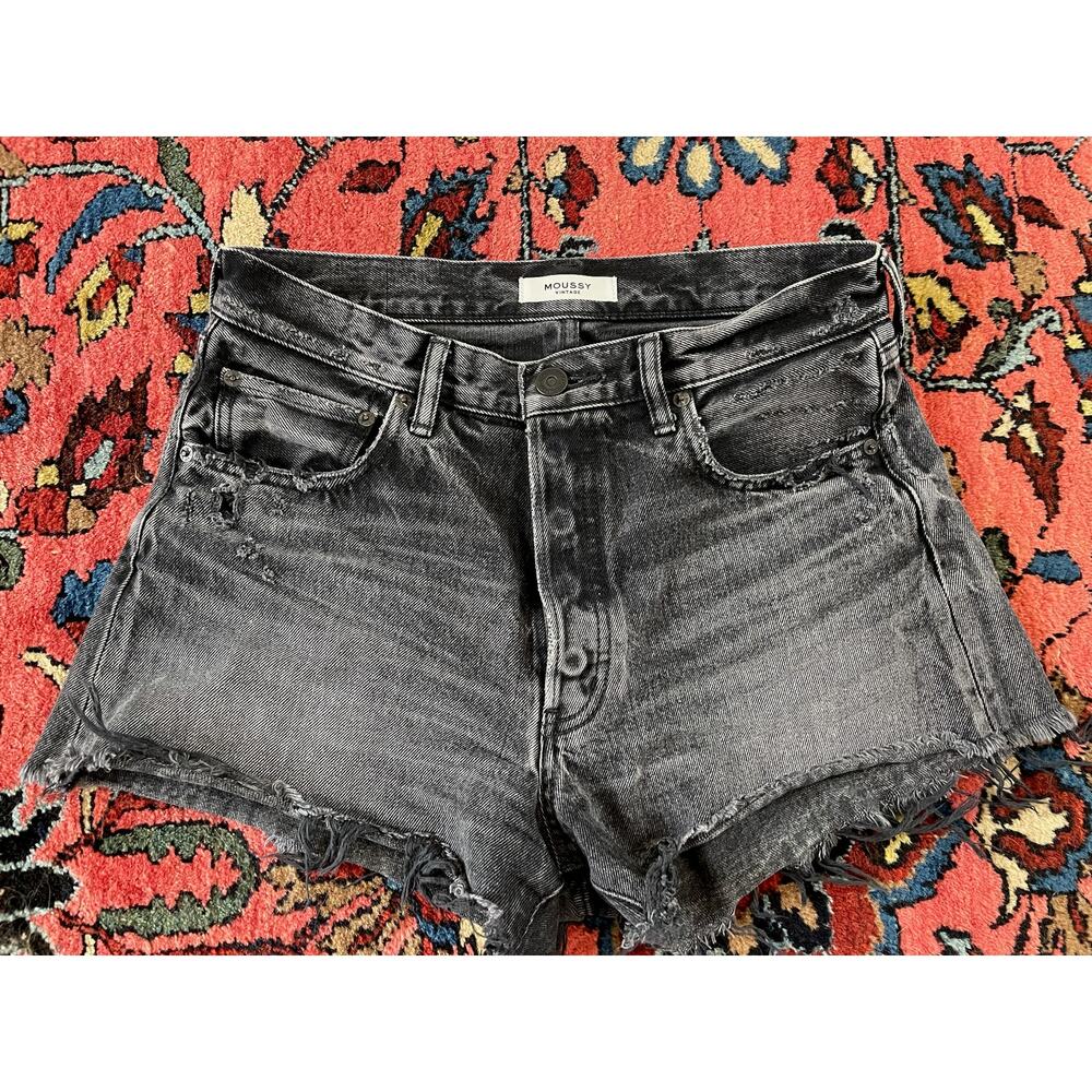 Moussy Vintage 27 Jean Shorts Cut-off Distressed Perrysburg High 540FSC11-2360